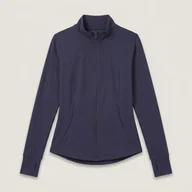 Trainingsjacke in Navy mit Stehkragen und Zipper-Puller – KI-generierte Illustration