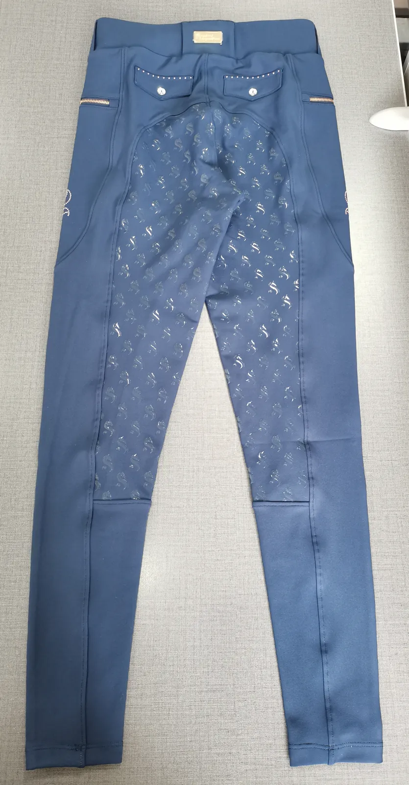 Blaue Reithose mit Vollgrip, Ausschnitt Bund und Oberschenkel